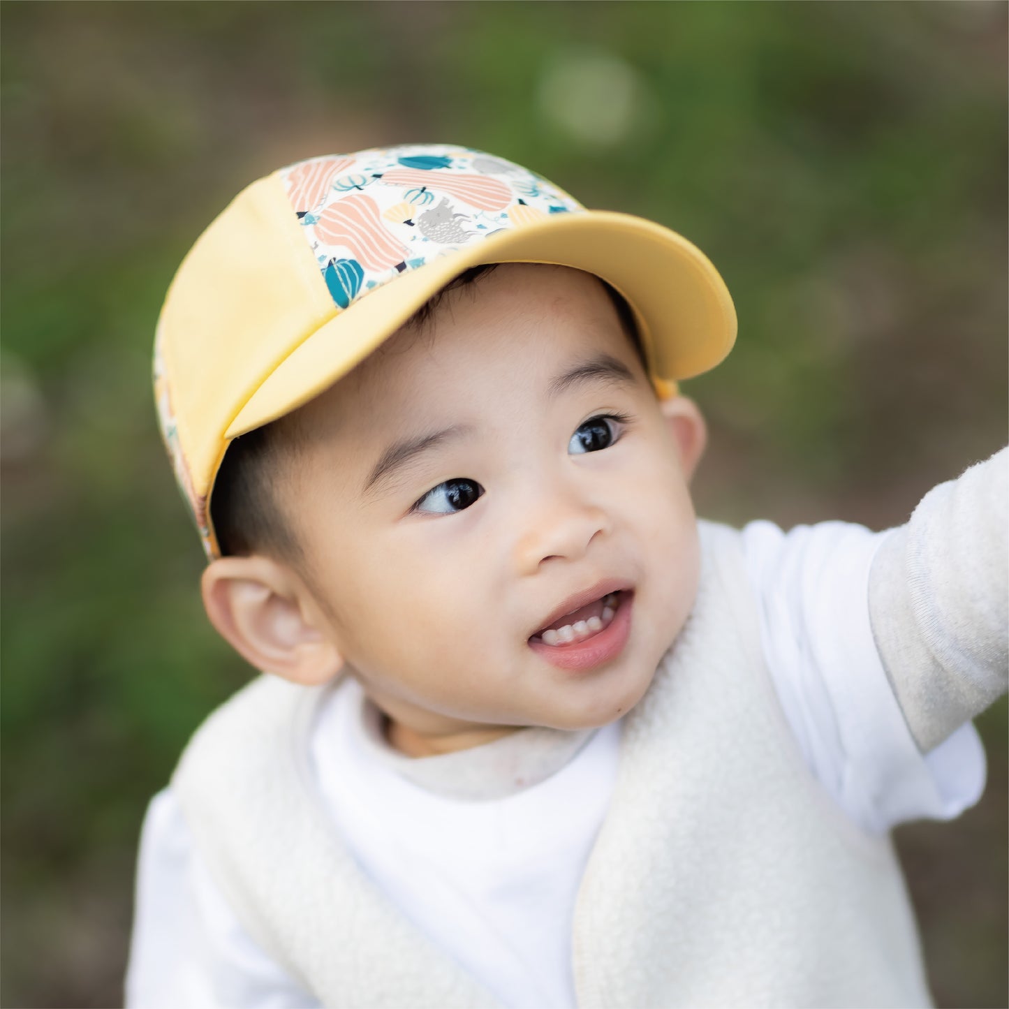 彎簷兒童球帽-山豬鉻黃